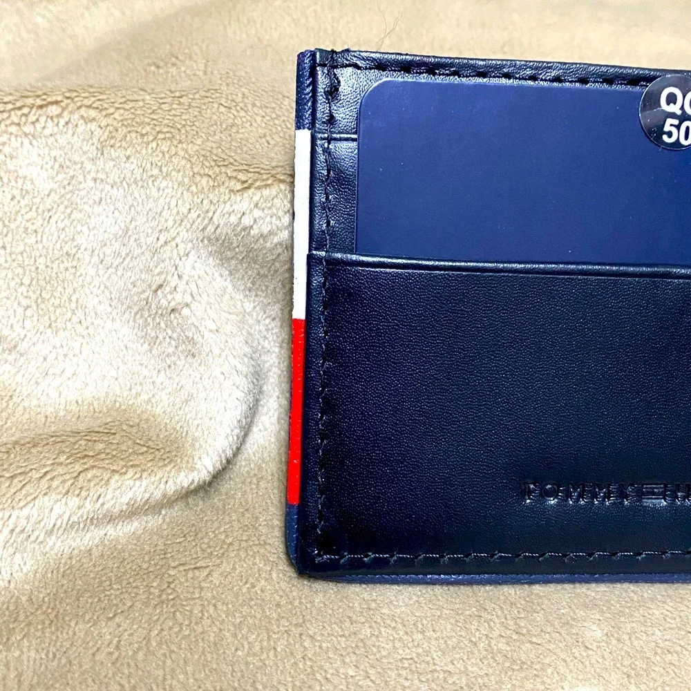 Tommy Hilfiger Leather Card/Wallet NEW